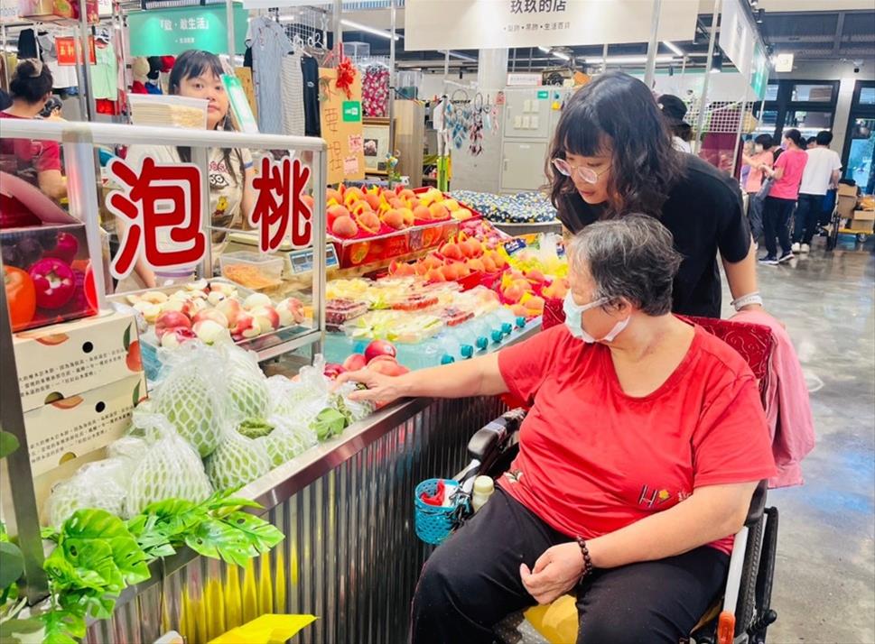 本家113年8月底剩餘空床位數情形